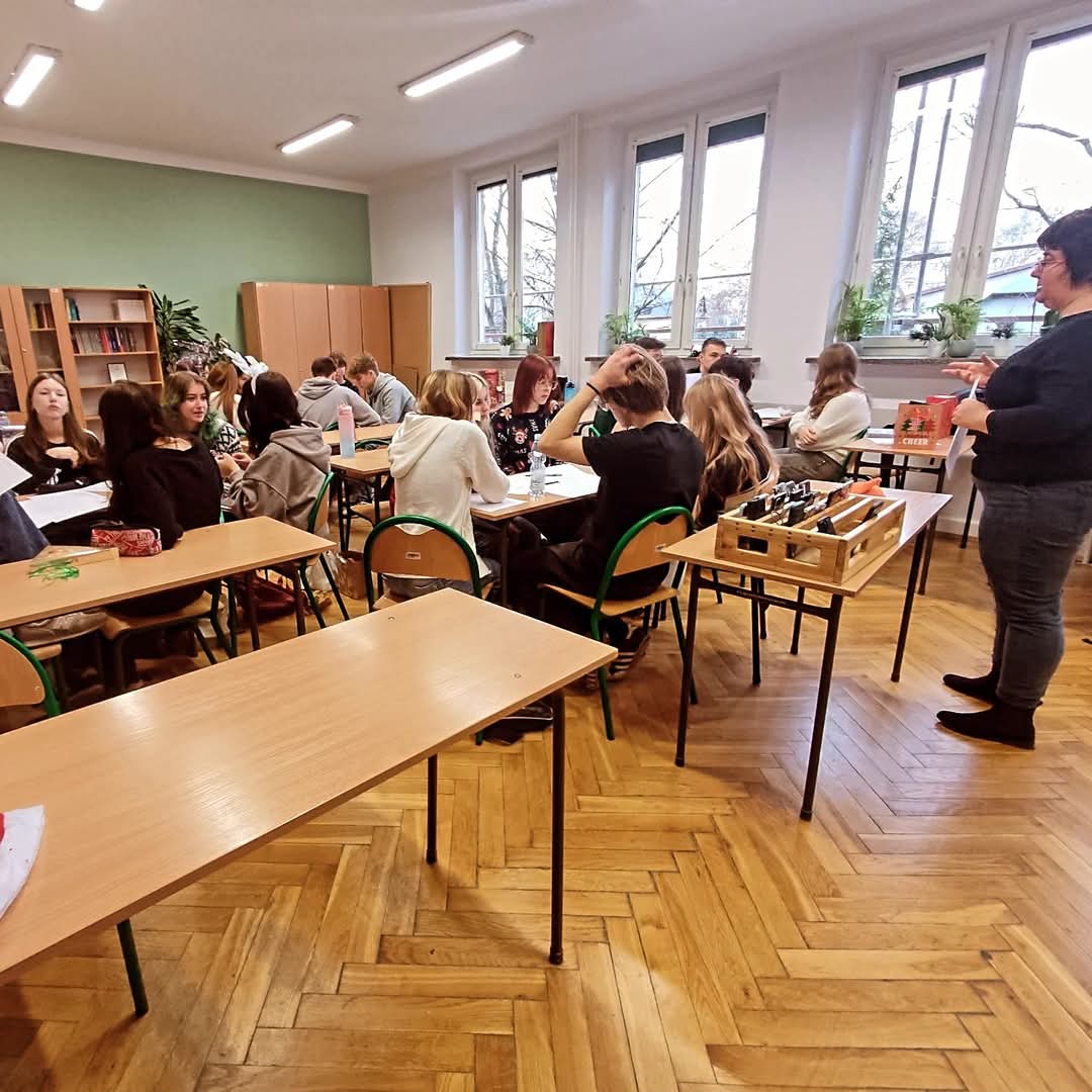 Warsztaty czytania poezji.